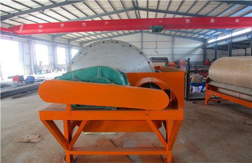 輥磨機(jī)，單傳動(dòng)高壓輥磨機(jī)質(zhì)量好， 單傳動(dòng)高壓輥磨機(jī)質(zhì)量好，磁場(chǎng)一般為多少_磁塊如何排列